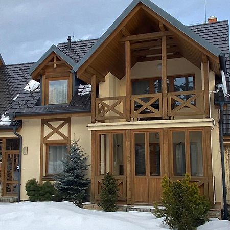 Apartments Highland Stara Lesna Bagian luar foto