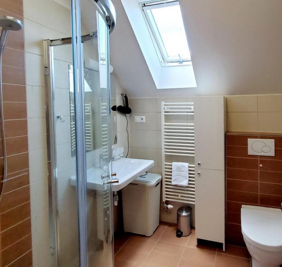 Apartments Highland Stara Lesna Bagian luar foto