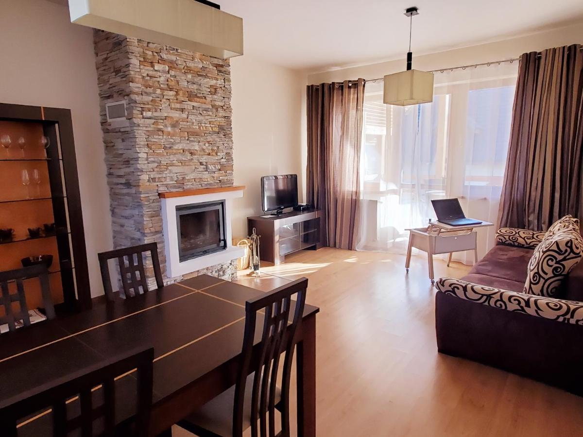 Apartments Highland Stara Lesna Bagian luar foto