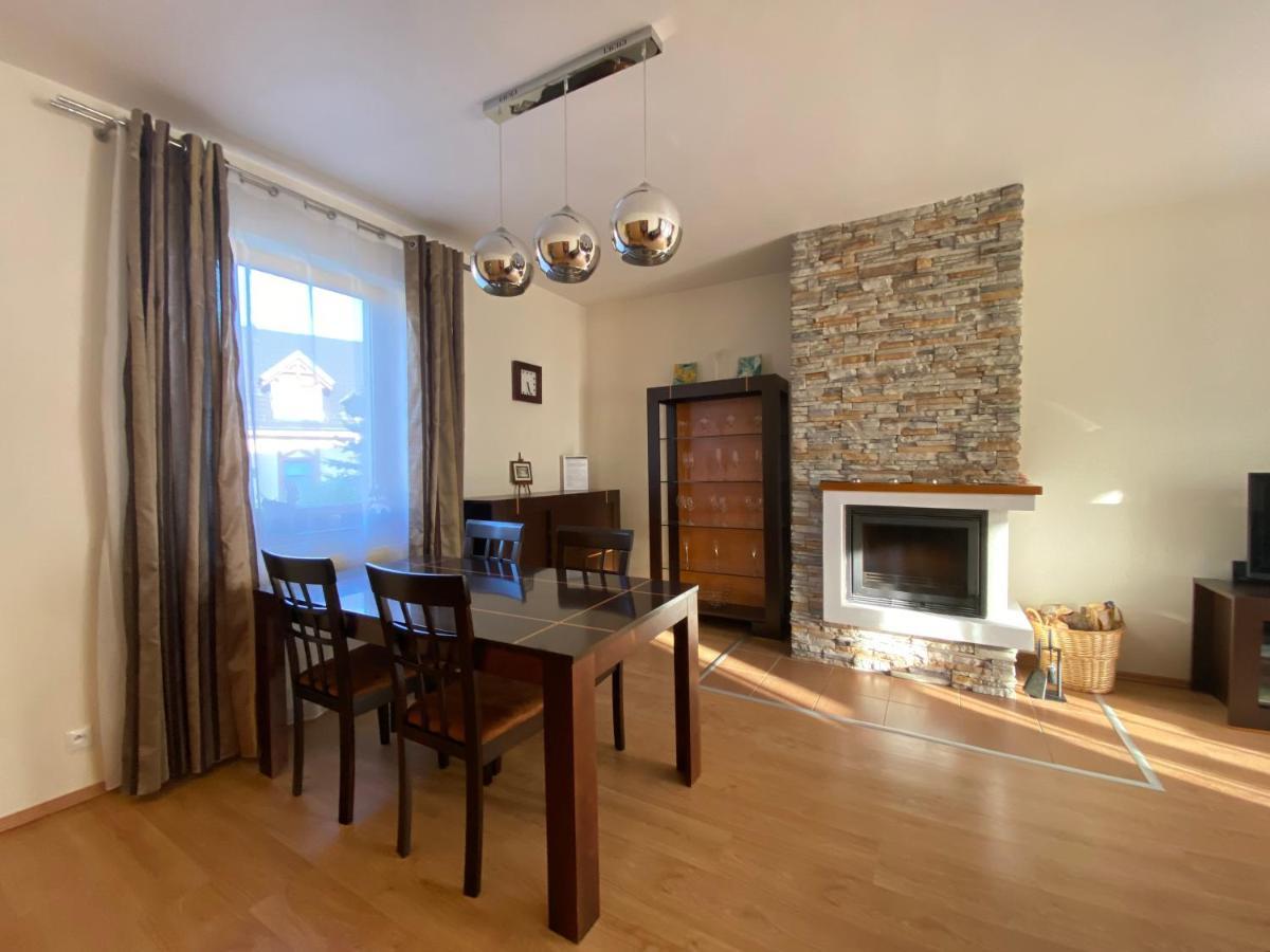 Apartments Highland Stara Lesna Bagian luar foto
