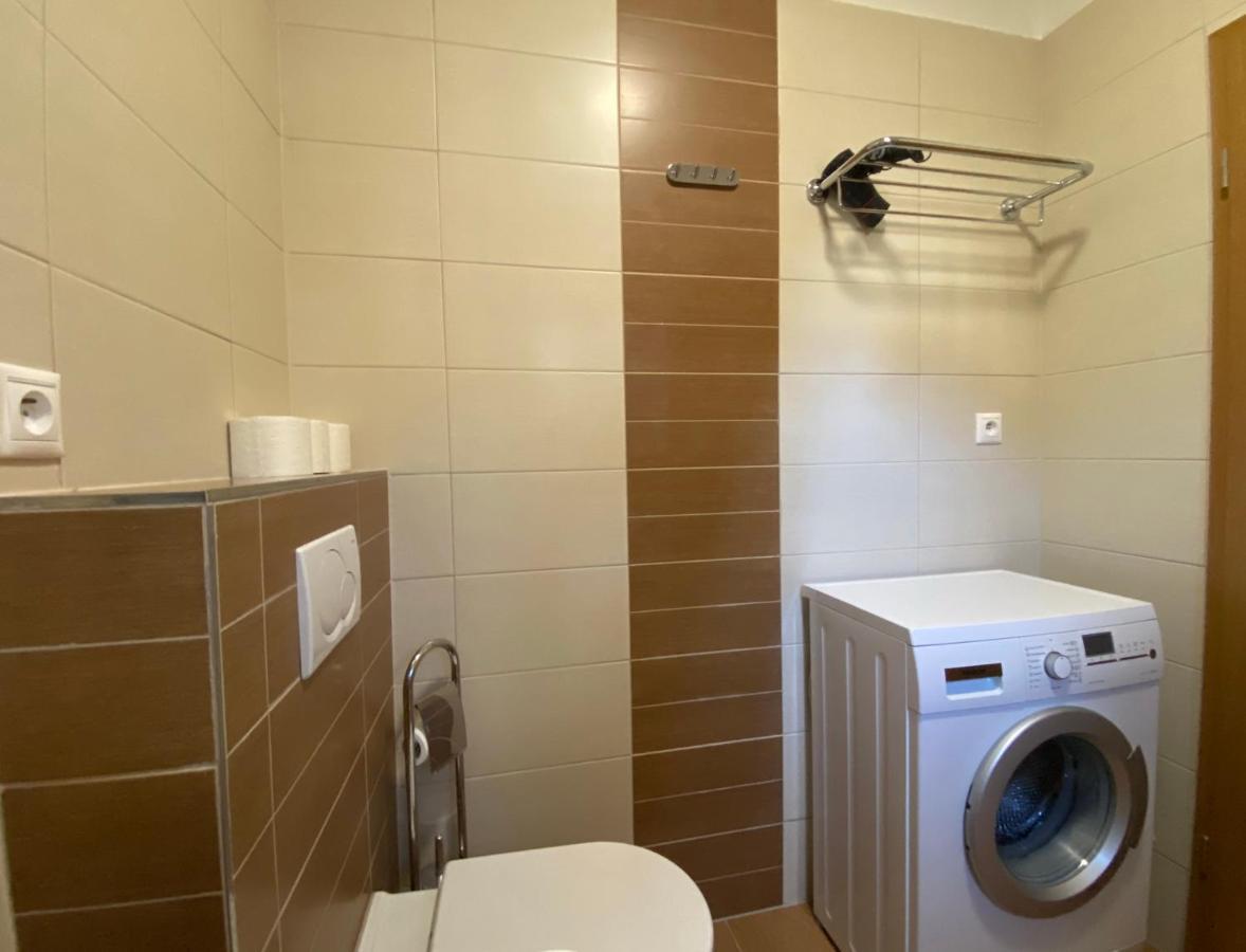 Apartments Highland Stara Lesna Bagian luar foto